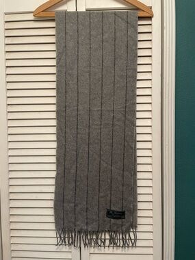 Pure Cashmere Gray Pinstripe Fringe Scarf Made in Italy